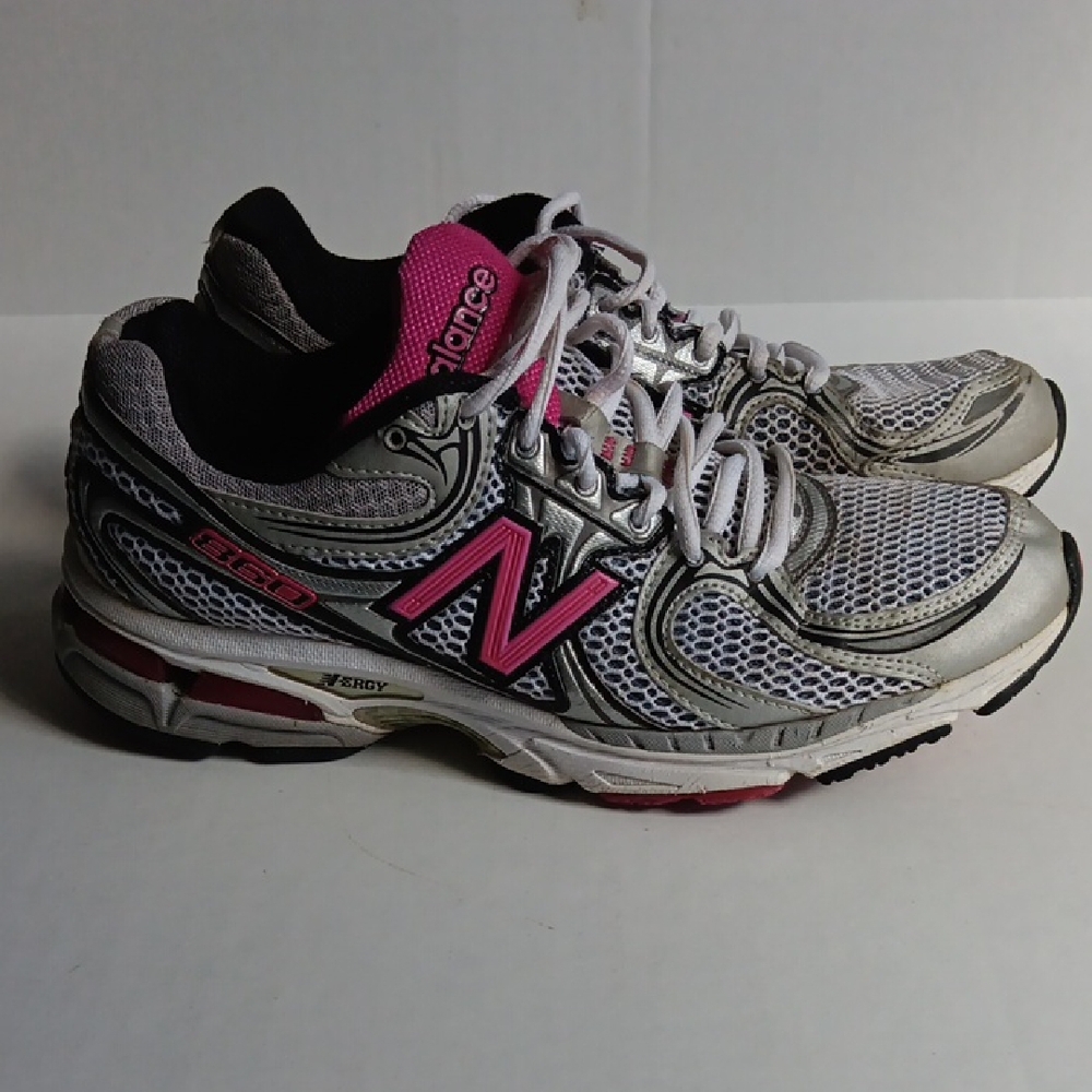 NEW BALANCE WOMEN'S ATHLETIC SHOES PINK &  GRAY